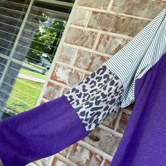 Unbranded Purple Striped Leopard Print Raglan Long Sleeved T-shirt - Picture 2 of 8